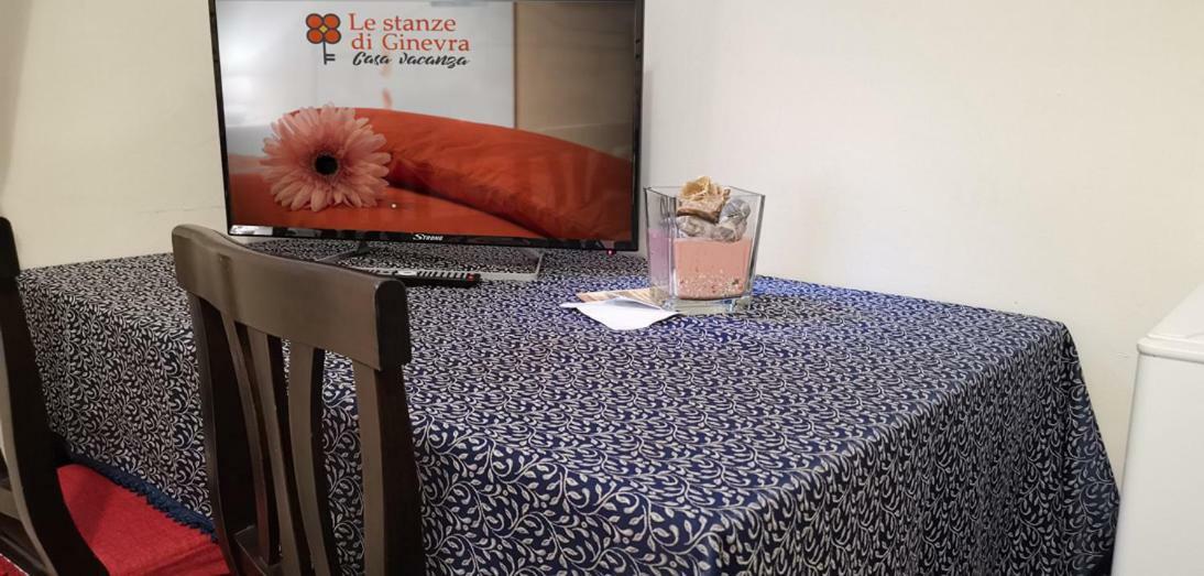 Le Stanze Di Ginevra - Via Tescione Hotel Касерта Екстериор снимка