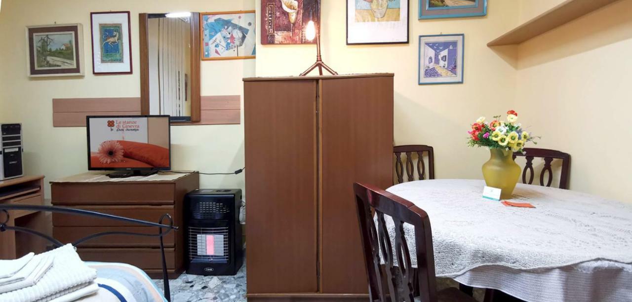 Le Stanze Di Ginevra - Via Tescione Hotel Касерта Екстериор снимка